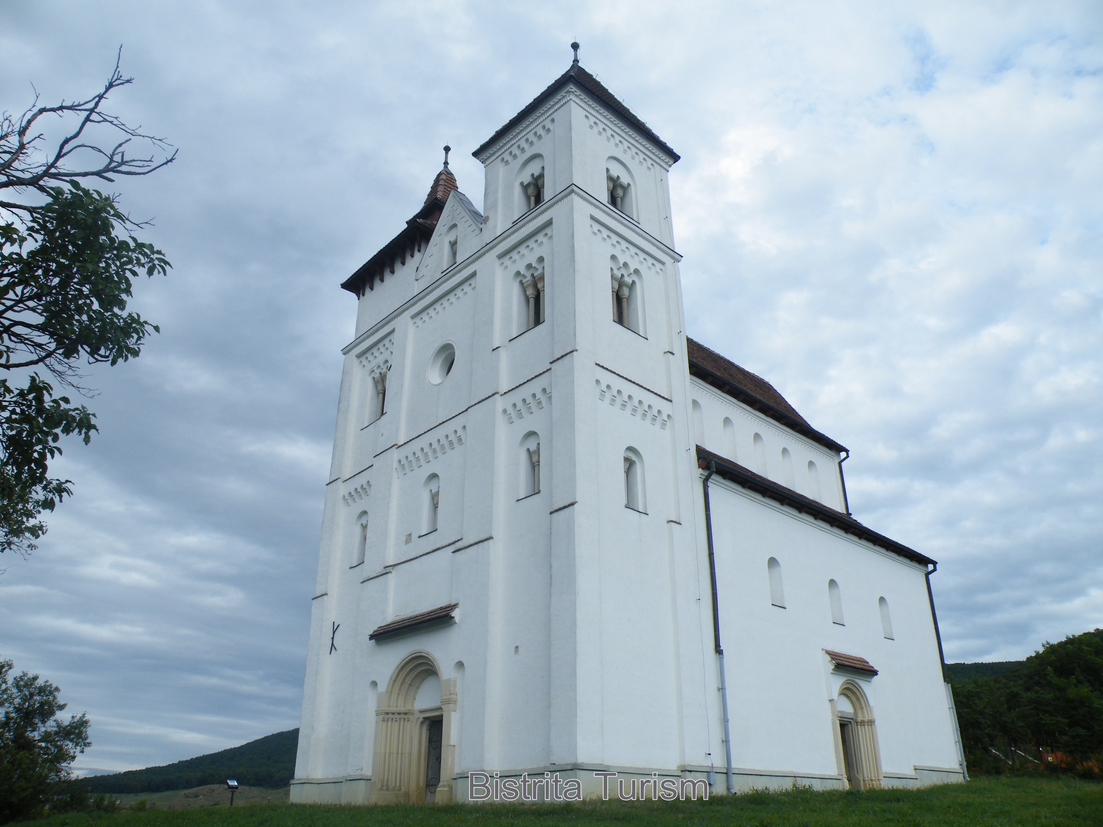 Biserica Evanghelică din Herina  /  Evangelical Church of Herina  / Iglesia Evangélica de Herina, Transilvania 